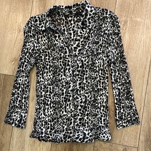 Cute longs sleeve top